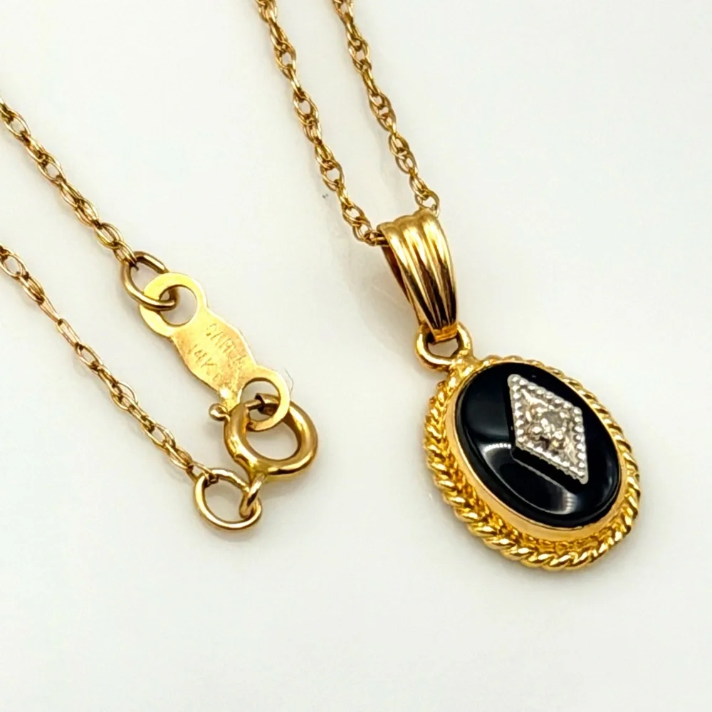 Vintage 14K Solid Gold Black Onyx Diamond Pendant Necklace 18” *Signed Carla* - Picture 9 of 16